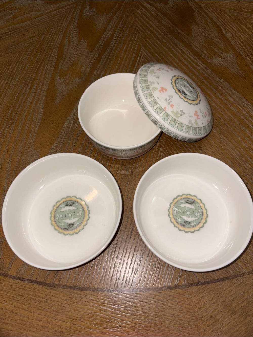 Haengnam 1986 Flying Cranes Serving Bowls